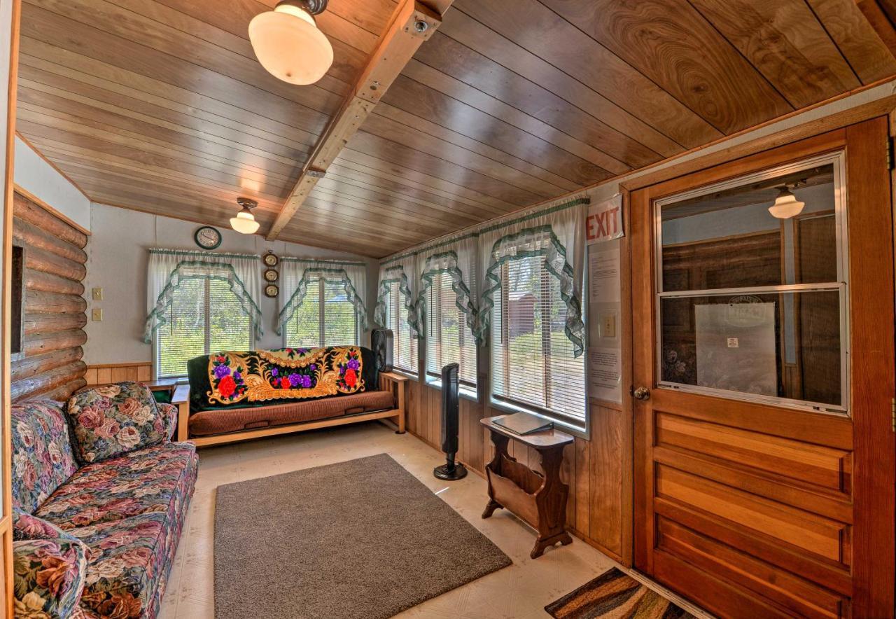 Grandpas Cabin About 30 Miles To Yellowstone! Island Park Extérieur photo